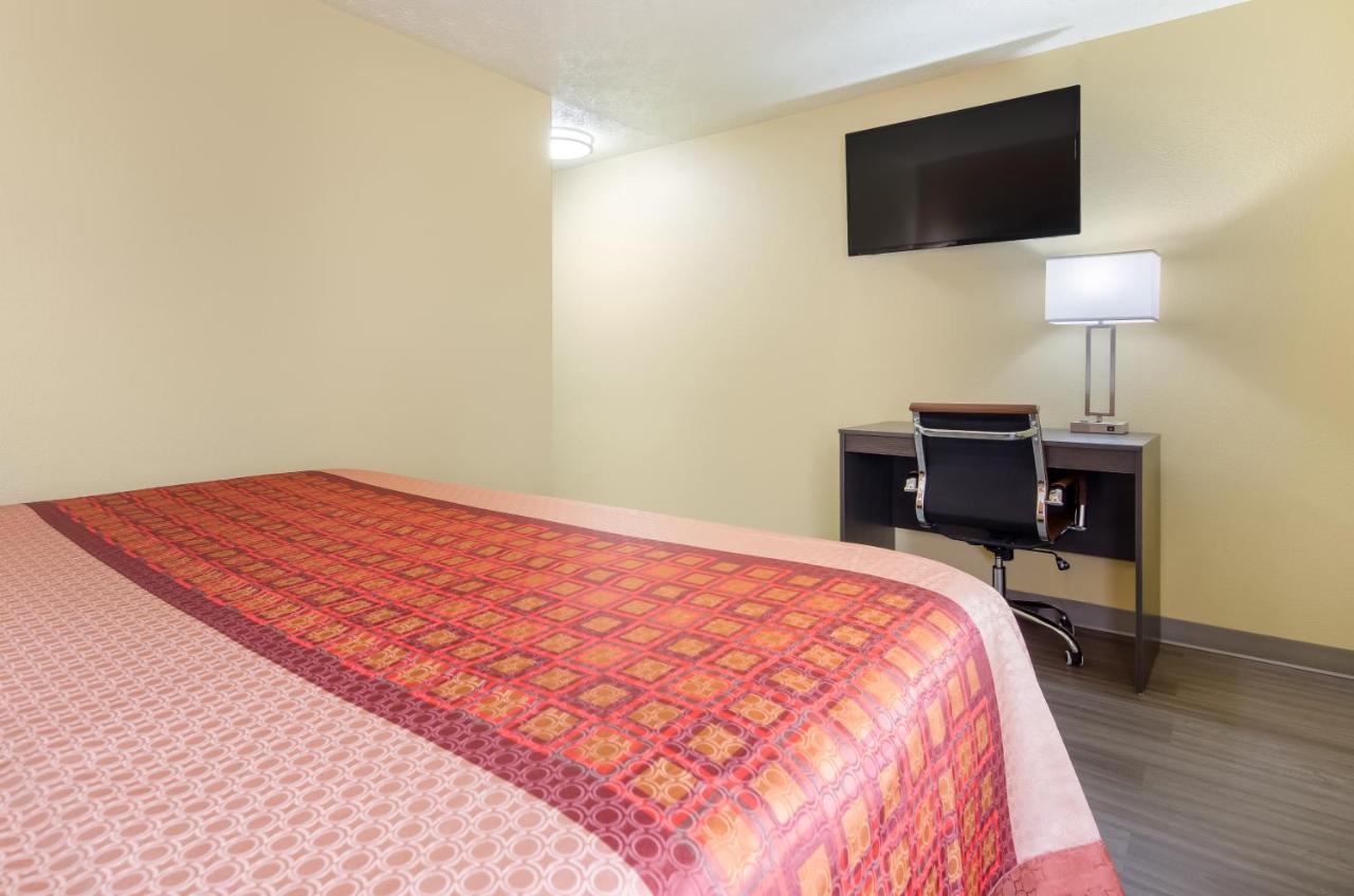 Americas Best Value Inn&Suites Independence VA Exterior foto